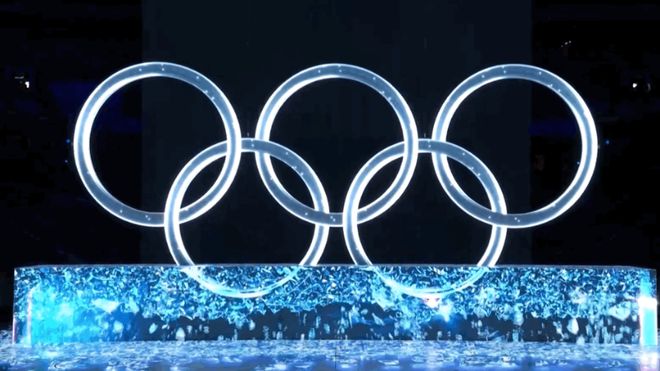 走進(jìn)LED顯示屏的異形顯示世界：科技與藝術(shù)的完美結(jié)合